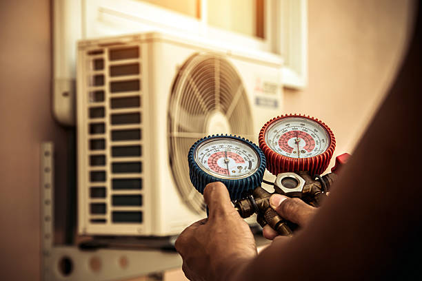 Professional Hvac Installation technician working in New Town, ND